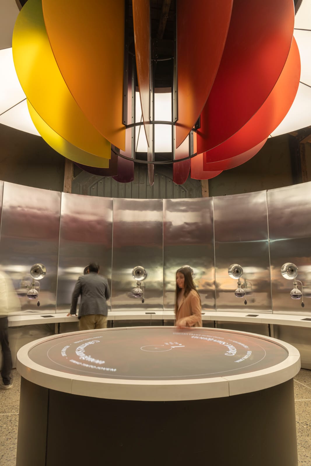 CONCHA Y TORO - VISITA AL CENTRO DEL VINO - Imagen 8