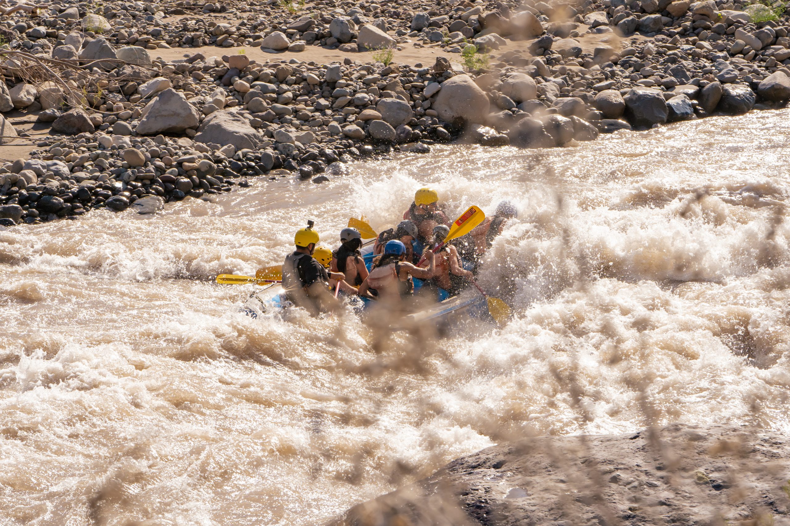 CAJON DEL MAIPO EXPERIENCE: EMBALSE DEL YESO Y RAFTING - Imagen 14